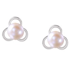 Freshwater White Pearl Spiral Stud Earring in Silver-T4548